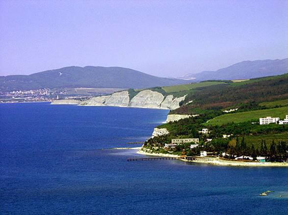 Голубая лагуна геленджик фото