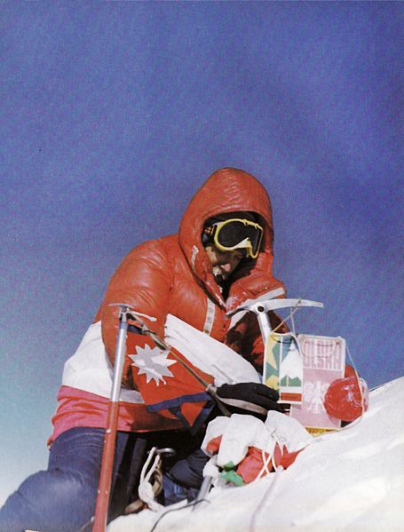 File:Mount Everest 1980 - Andrzej Czok.jpg